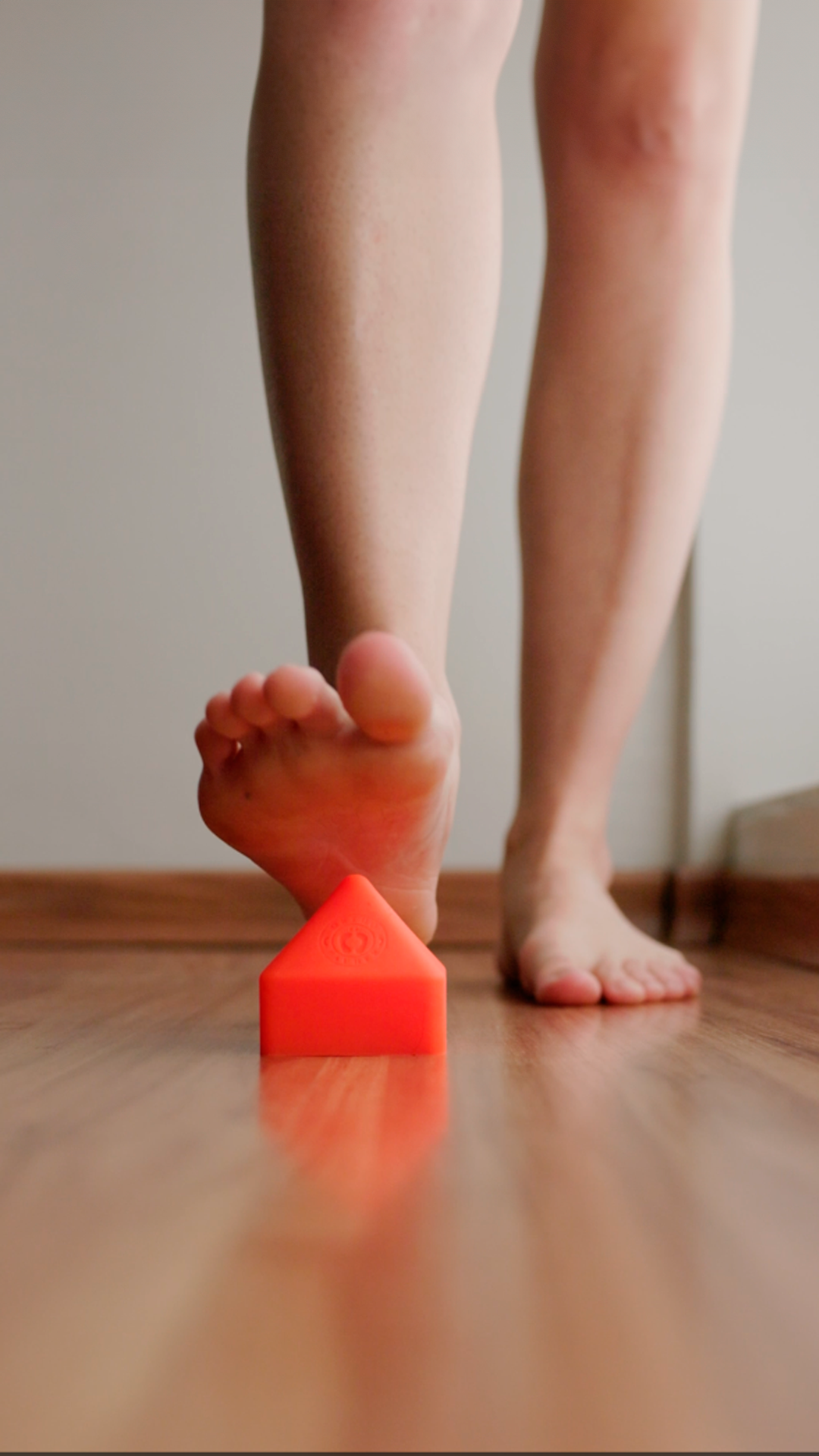 Automassageador Portátil de Silicone - Modelos Triangular, Pirâmide e Ventosa